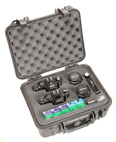 Pelican 1400 Small Protector Case - Click Image to Close