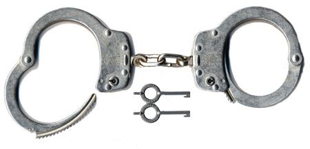 Smith & Wesson Model 104 Maximum Security Nickel Handcuffs - Click Image to Close