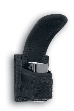 Uncle Mike's Taser Cartridge Pouch - Click Image to Close